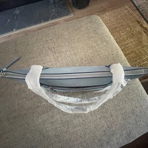 Kate Spade Blue Tote Bag Stylish and Spacious - Picture 4 of 9